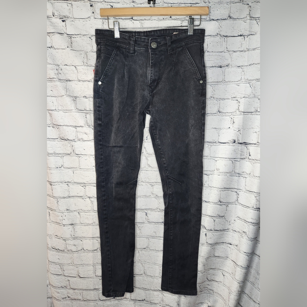 Levi's Standard‎ Fit Black Skinny Ankle Jean Size 28